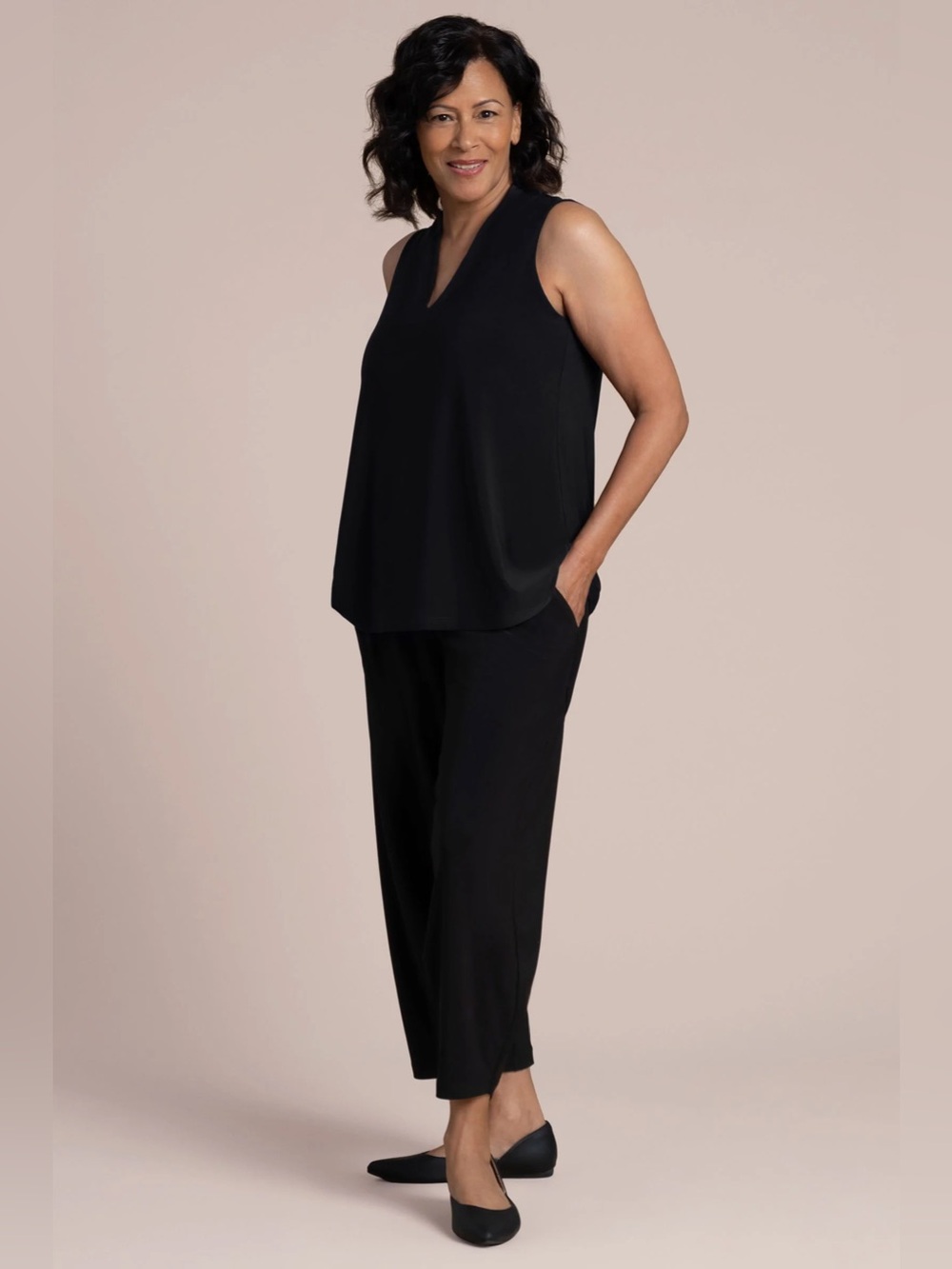 Sympli Deep V Trapeze Tank Black Style 21191